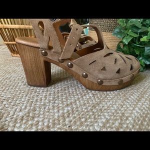 NWOT Eric Michael Shoes